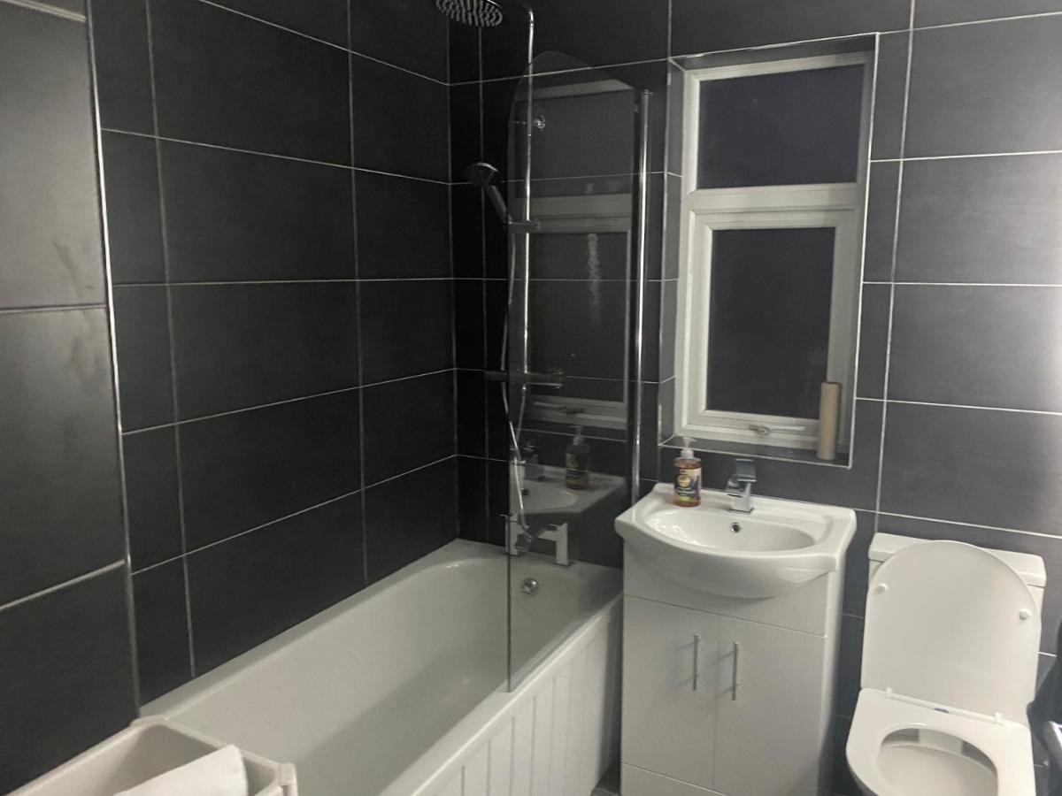 Convenient Room Belfast Extérieur photo